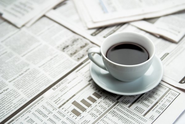 Антимоскитные сетки: надежная защита вашего дома от насекомых и пыли